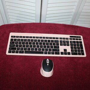 Wireless PINK/BLACK COLOR Keyboard and Mouse Combo